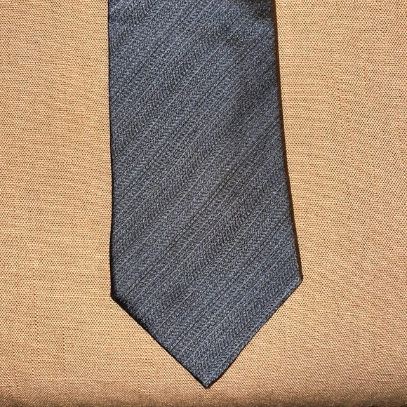 Lot of 3 Giorgio Armani ties - Picture 4 of 7